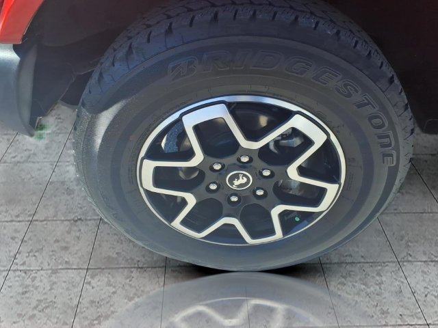 Certified 2024 Ford Bronco Outer Banks AWD/4WD image 6
