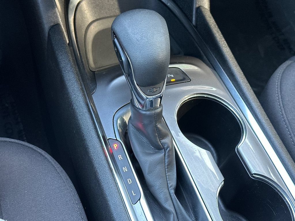 Used 2024 Chevrolet Malibu LT FWD image 19
