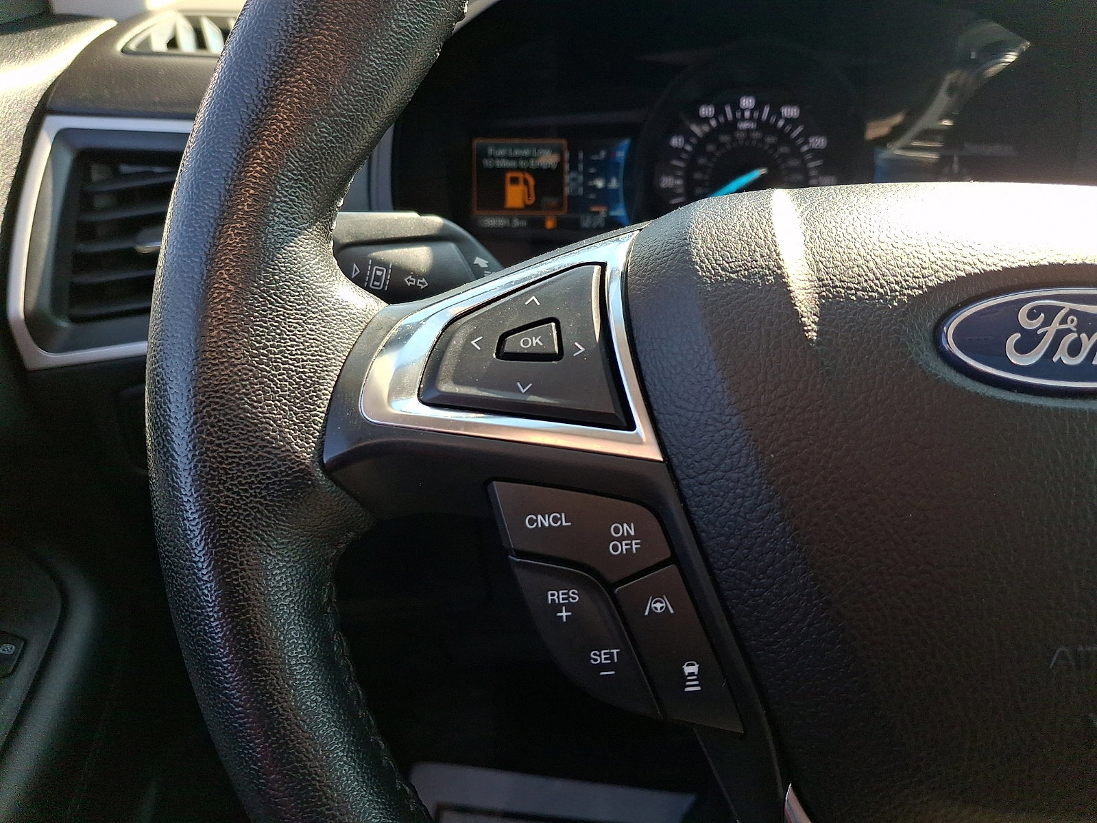 Certified 2022 Ford Edge SEL w/ Convenience Package image 22