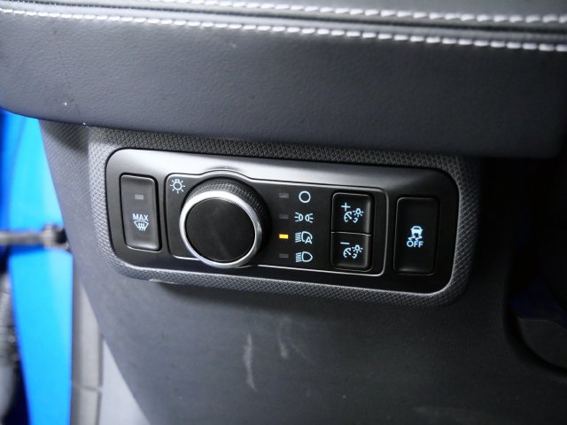 Certified 2025 Ford Mustang Mach-E Premium AWD/4WD image 25