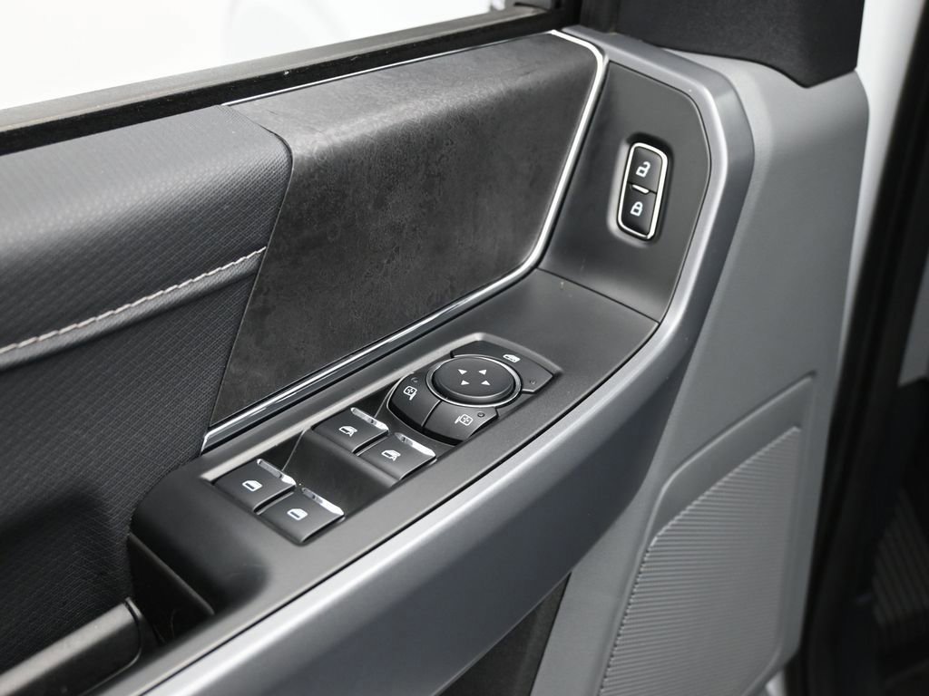 Certified 2025 Ford F150 XLT w/ Equipment Group 301A Standard image 38