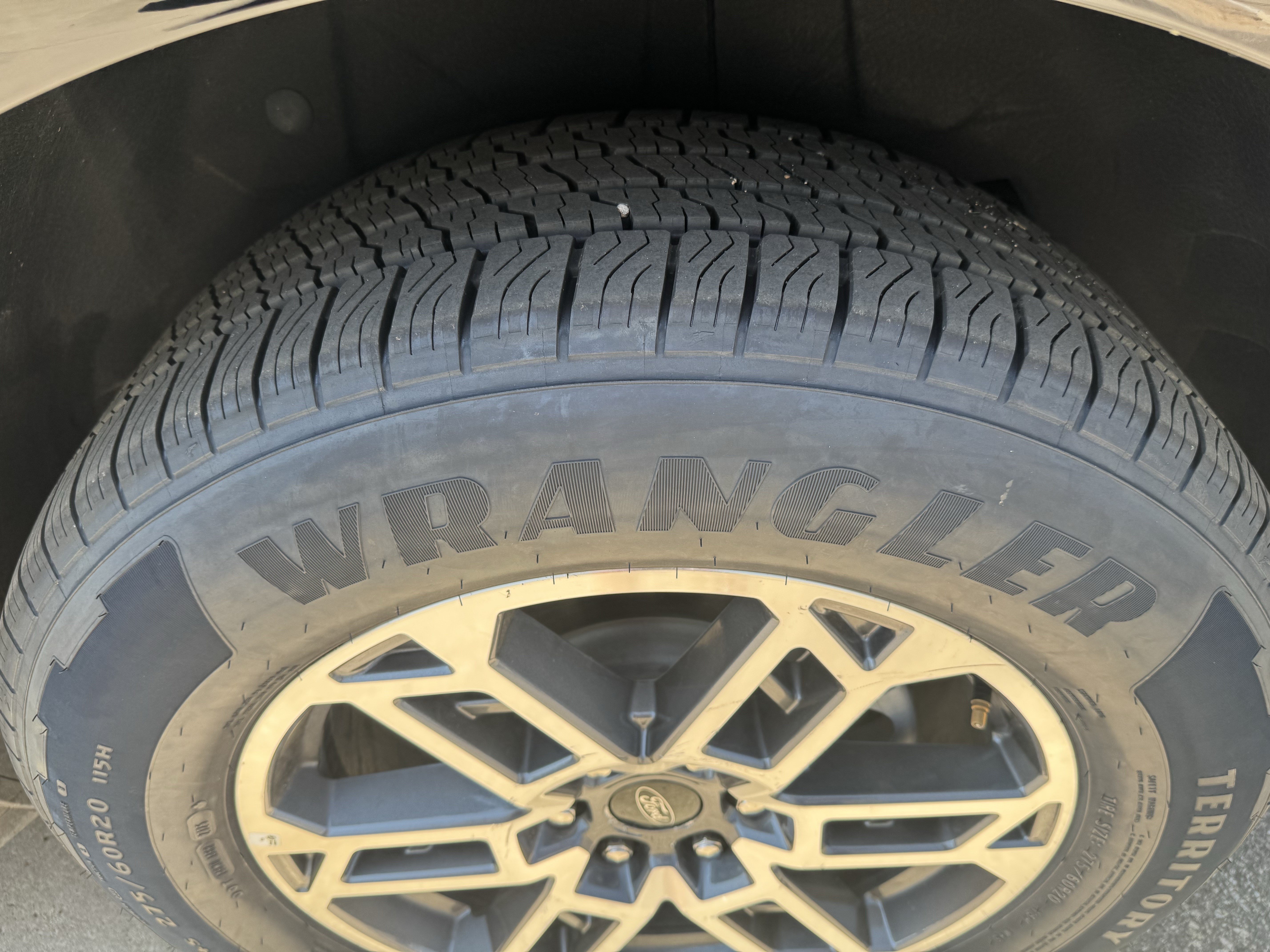 Certified 2025 Ford Expedition Max Active AWD/4WD image 10