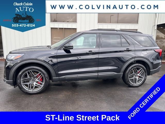 Certified 2025 Ford Explorer ST-Line w/ ST-Line Street Pack image 2