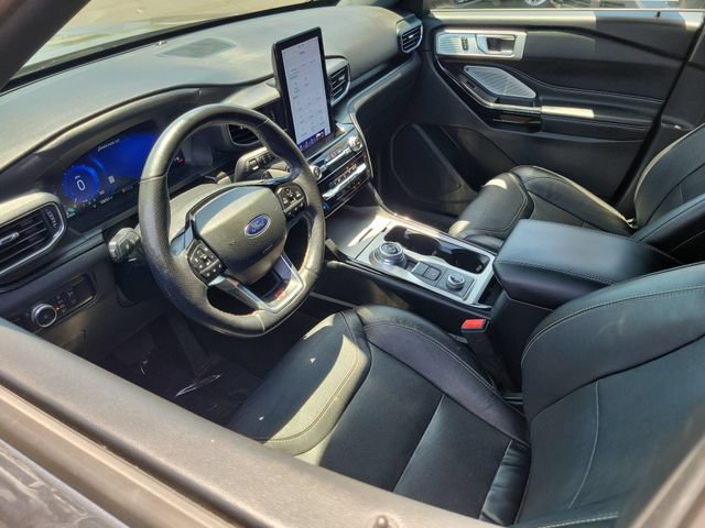 Certified 2022 Ford Explorer ST w/ Equipment Group 401A AWD/4WD image 3
