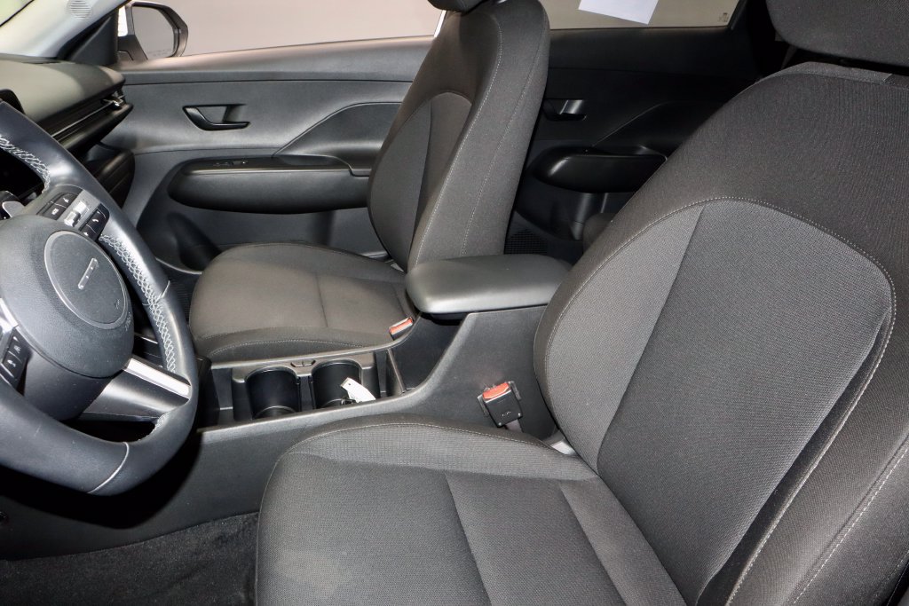 Used 2024 Hyundai Kona SEL w/ Convenience Package AWD/4WD image 24