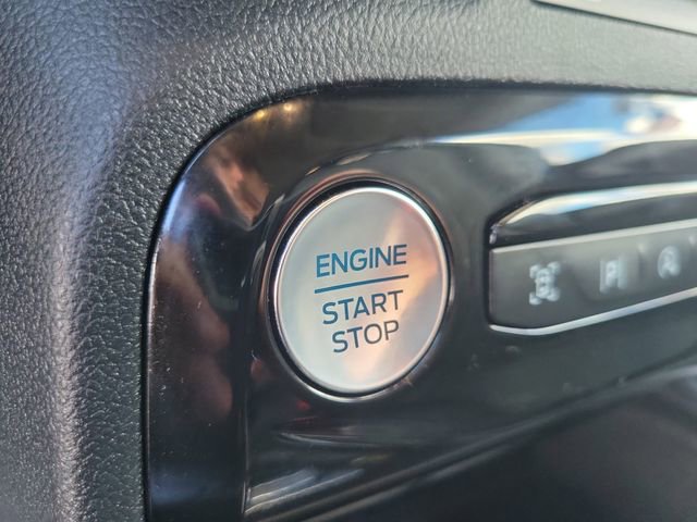 Certified 2024 Ford Escape Platinum w/ Premium Technology Package AWD/4WD image 22