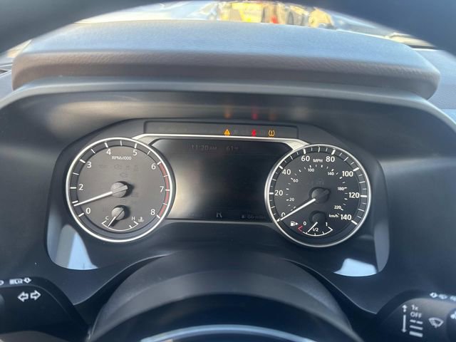 Used 2023 Nissan Rogue SV image 32