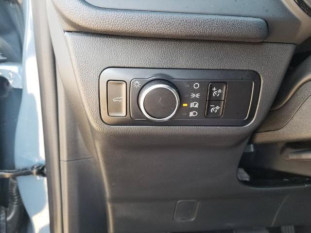 Certified 2025 Ford Escape ST-Line AWD/4WD image 17