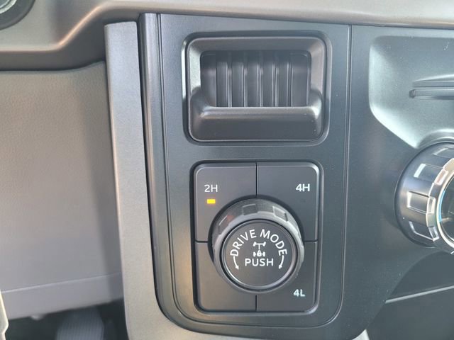 Certified 2025 Ford F150 XLT w/ Equipment Group 301A Standard image 25