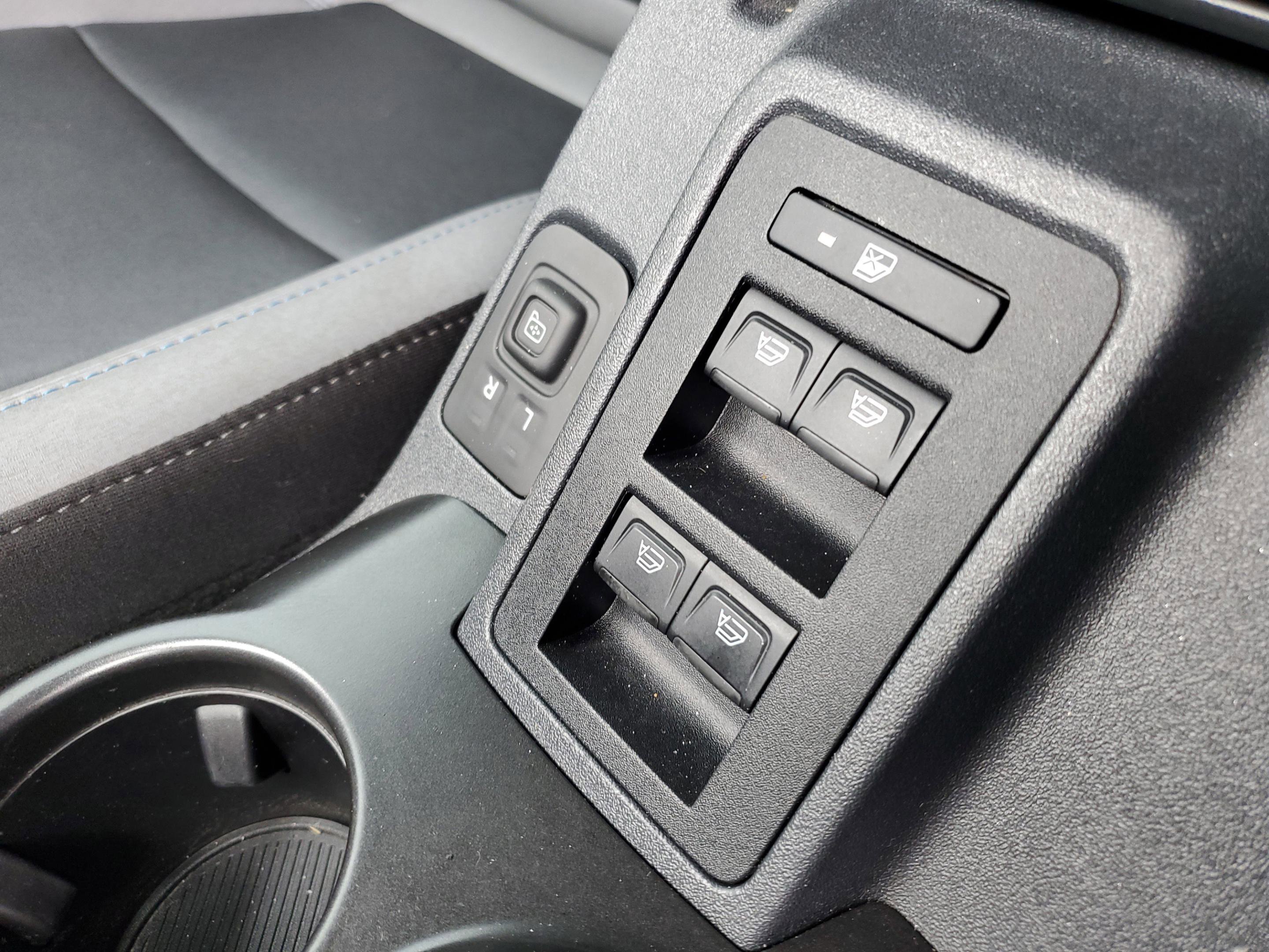 Certified 2022 Ford Bronco Black Diamond AWD/4WD image 27