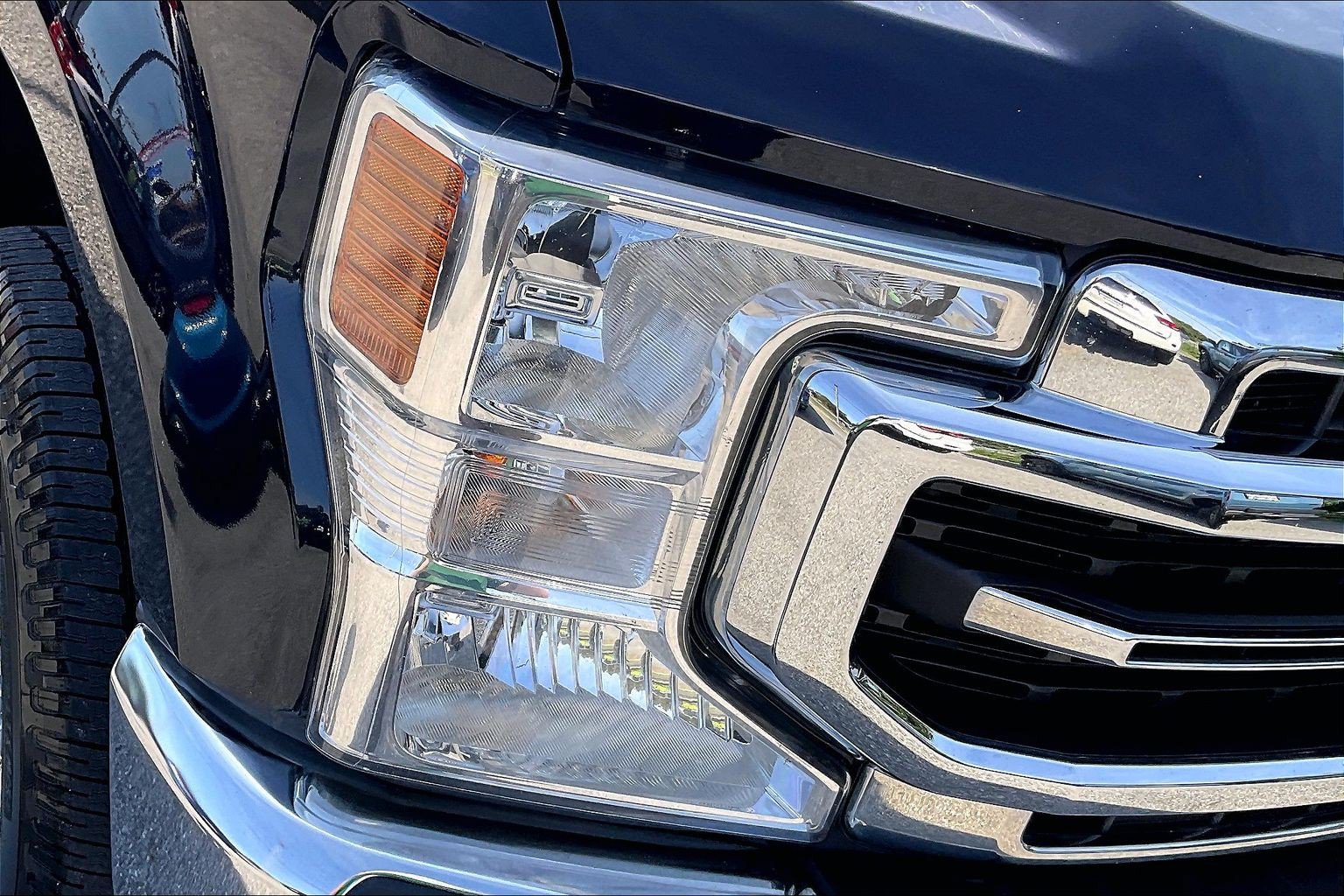 Certified 2021 Ford F350 Lariat w/ Chrome Package AWD/4WD image 28