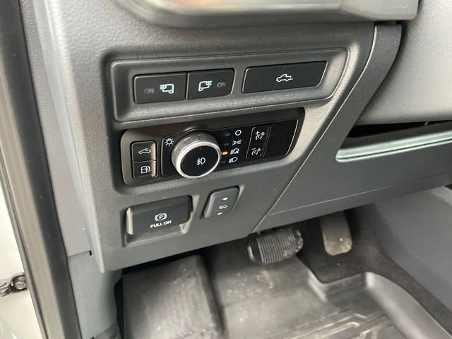 Certified 2023 Ford F150 Lariat w/ Equipment Group 502A High image 27