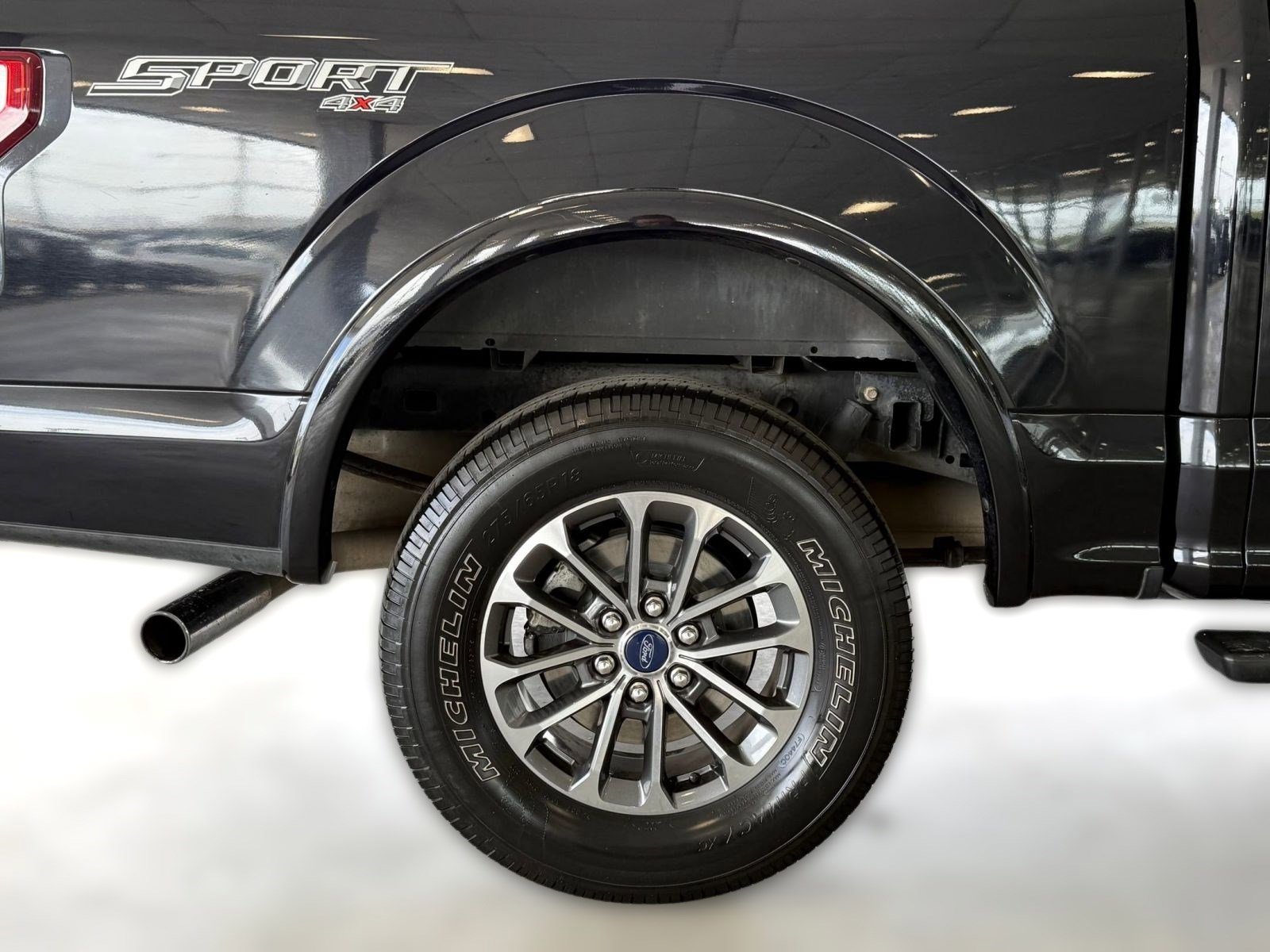 Certified 2020 Ford F150 XLT w/ Equipment Group 302A Luxury image 12