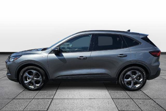 Certified 2025 Ford Escape ST-Line FWD image 8