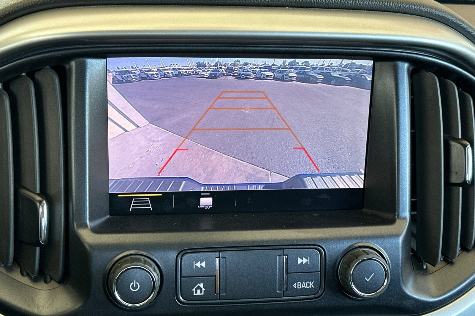 Used 2022 Chevrolet Colorado LT w/ LT Convenience Package RWD image 20