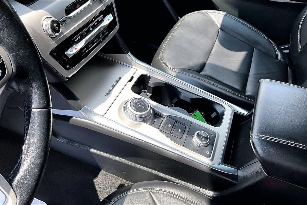 Certified 2023 Ford Explorer XLT AWD/4WD image 16