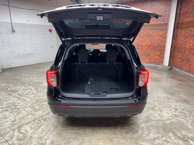 Certified 2023 Ford Explorer XLT image 28