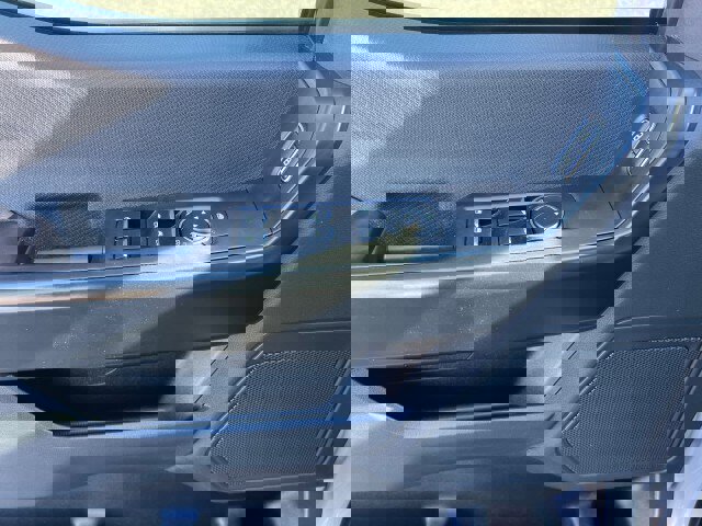 Certified 2021 Ford F150 XL w/ STX Appearance Package image 9