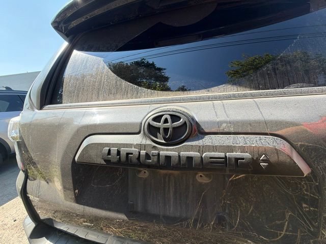 Used 2024 Toyota 4Runner TRD Off-Road Premium w/ Moonroof Package AWD/4WD image 47