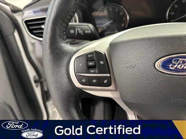 Certified 2022 Ford Explorer XLT w/ Equipment Group 202A image 11