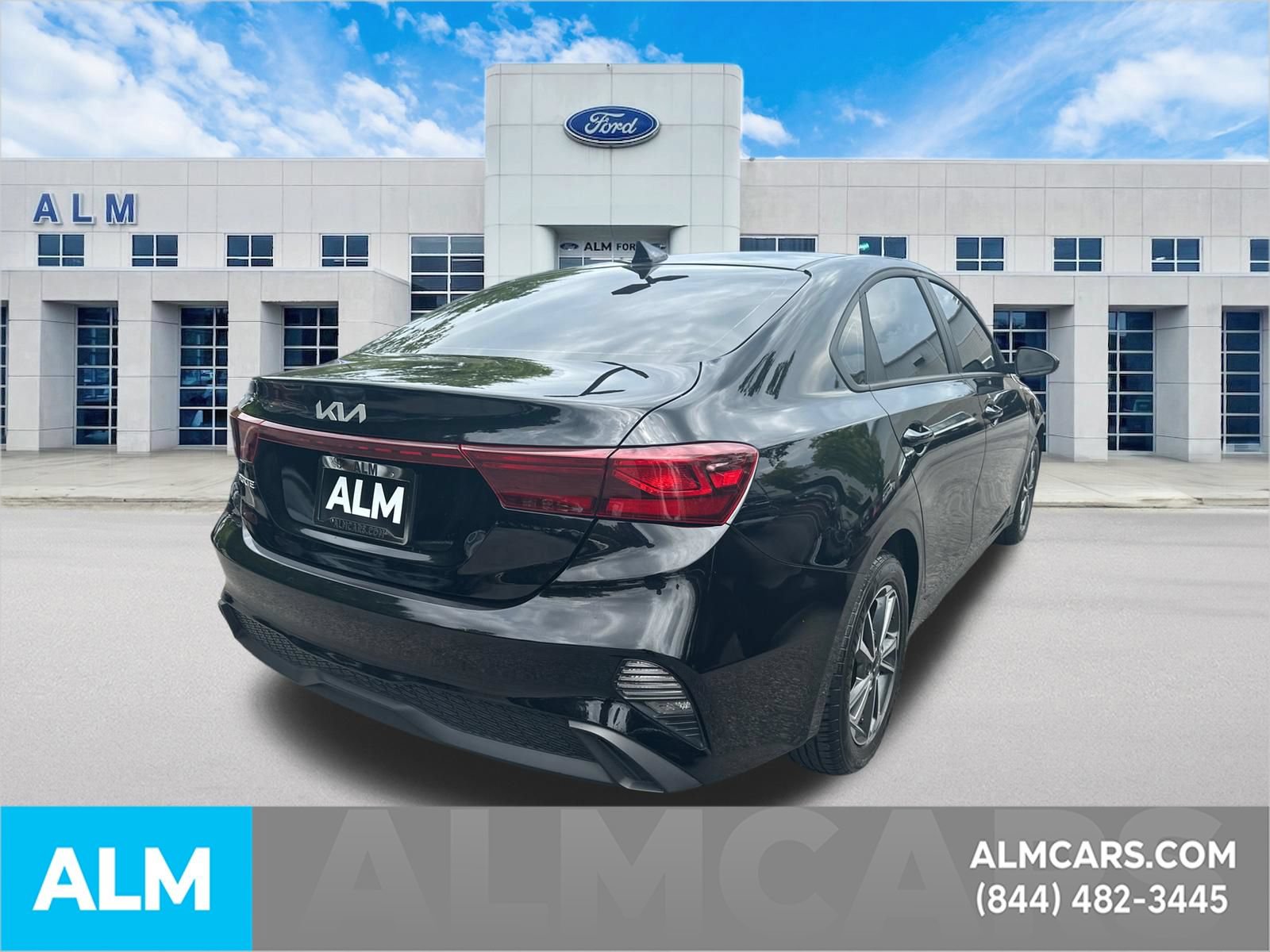 Used 2024 Kia Forte LXS FWD image 6