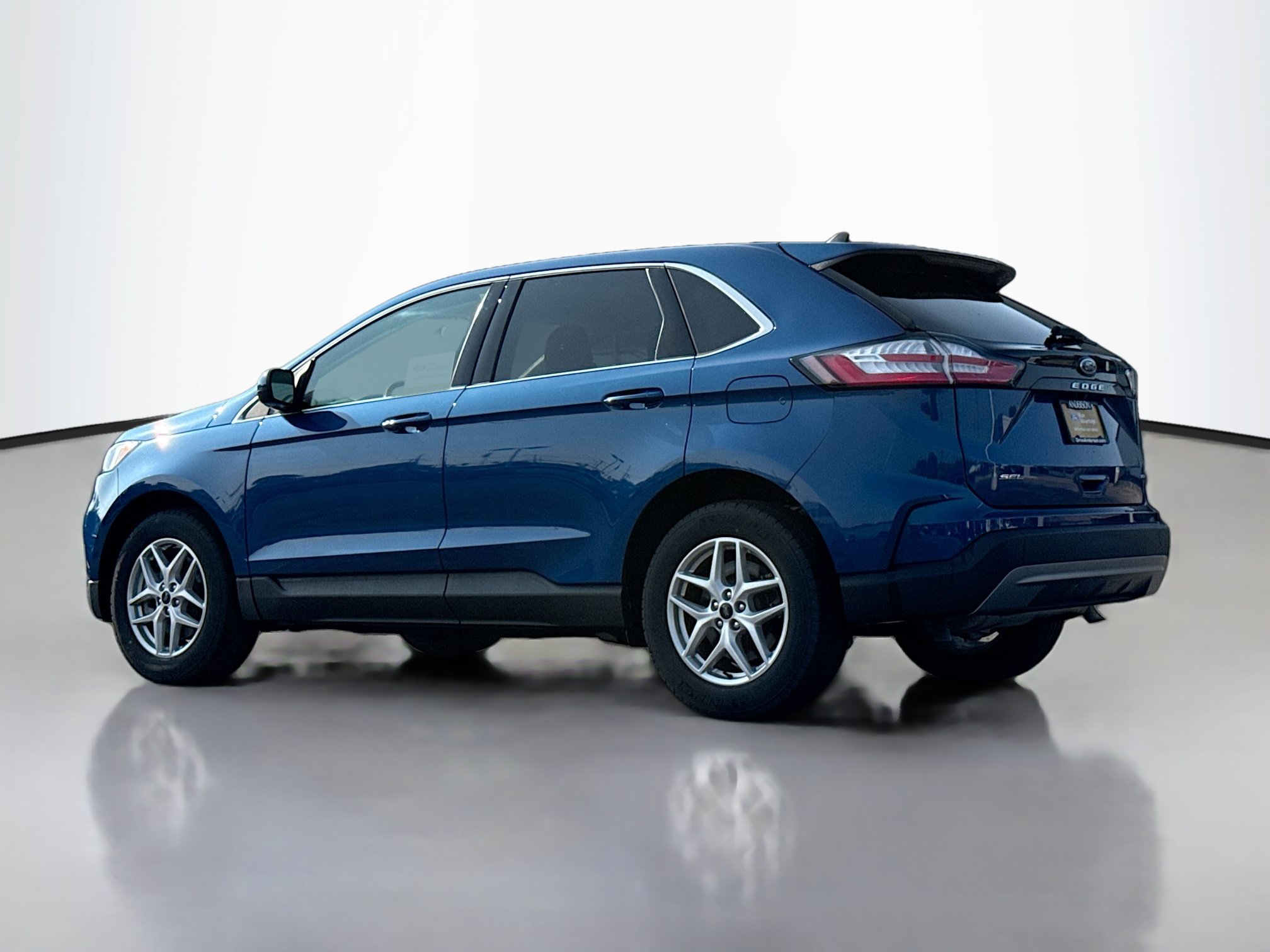 Certified 2024 Ford Edge SEL w/ Convenience Package AWD/4WD image 14