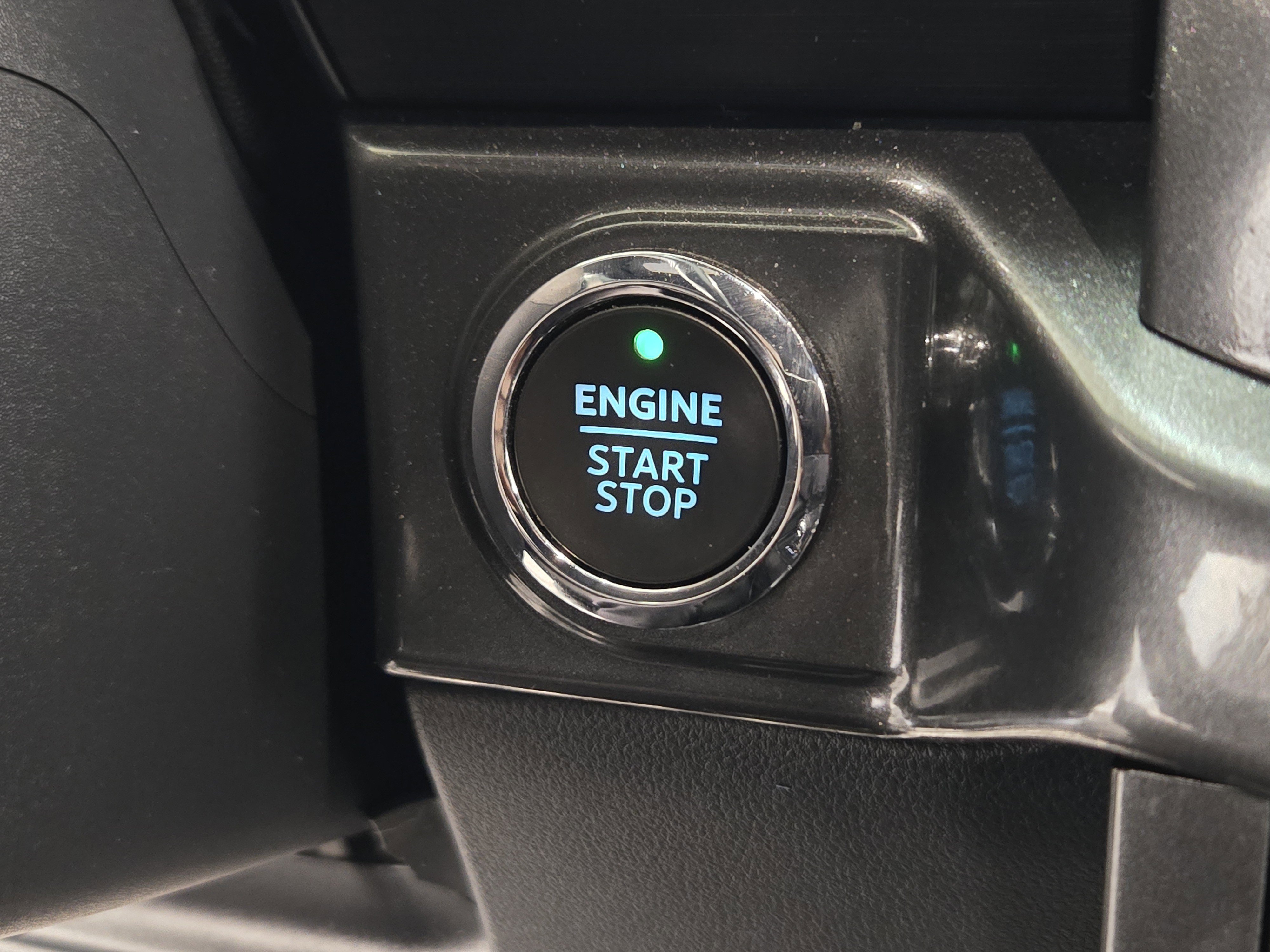 Certified 2022 Ford F150 XLT w/ Equipment Group 302A High image 20