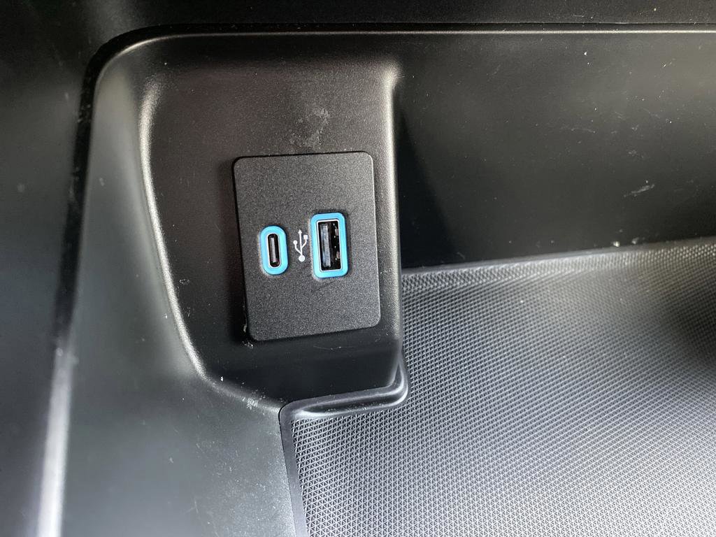 Certified 2022 Ford F150 XLT w/ Equipment Group 302A High image 30