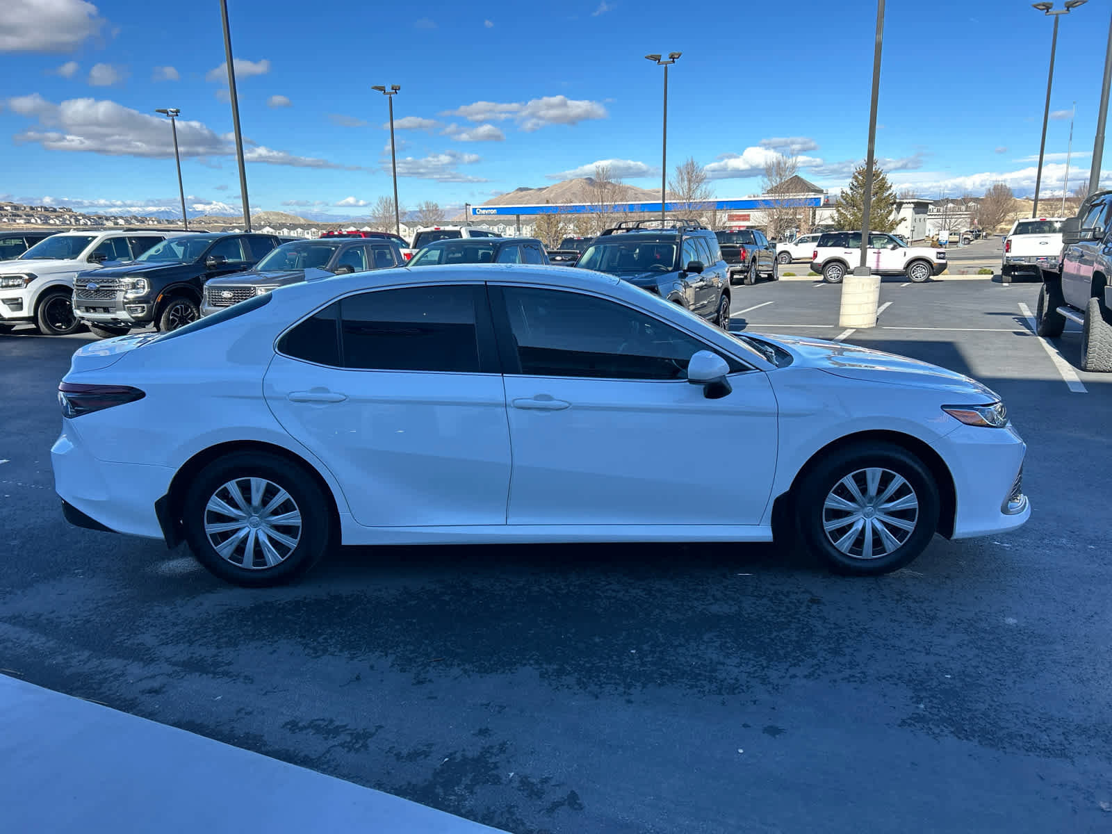 Used 2023 Toyota Camry LE image 11