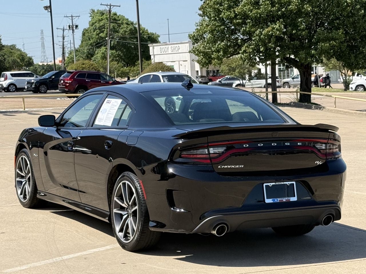 Used 2023 Dodge Charger R/T w/ Cold Weather Package RWD image 5