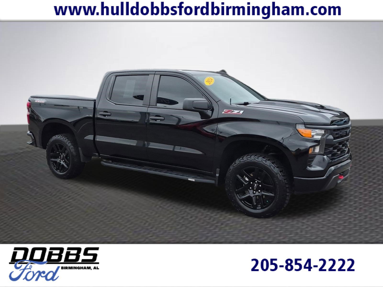 Used 2024 Chevrolet Silverado 1500 Custom Trail Boss w/ LPO, Dark Essentials Package image 1