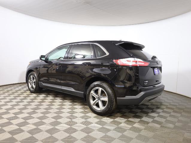 Certified 2024 Ford Edge SEL w/ Convenience Package image 2