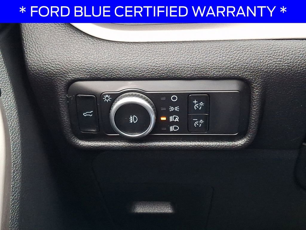 Certified 2023 Ford Explorer XLT w/ Equipment Group 202A AWD/4WD image 25