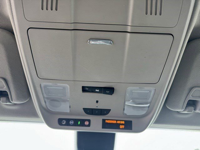 Used 2019 Buick Envision Premium image 18