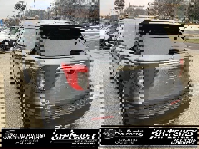 Certified 2022 Ford Explorer XLT w/ Equipment Group 202A image 6