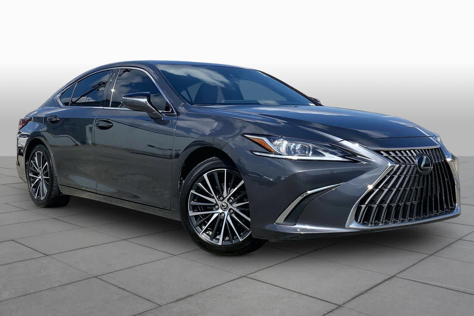 Used 2025 Lexus ES 350 w/ Premium Package FWD image 3