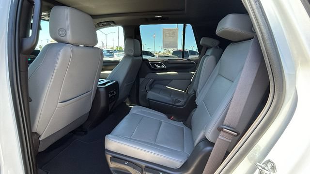 Used 2022 Chevrolet Tahoe LT w/ LT Signature Plus Package AWD/4WD image 16