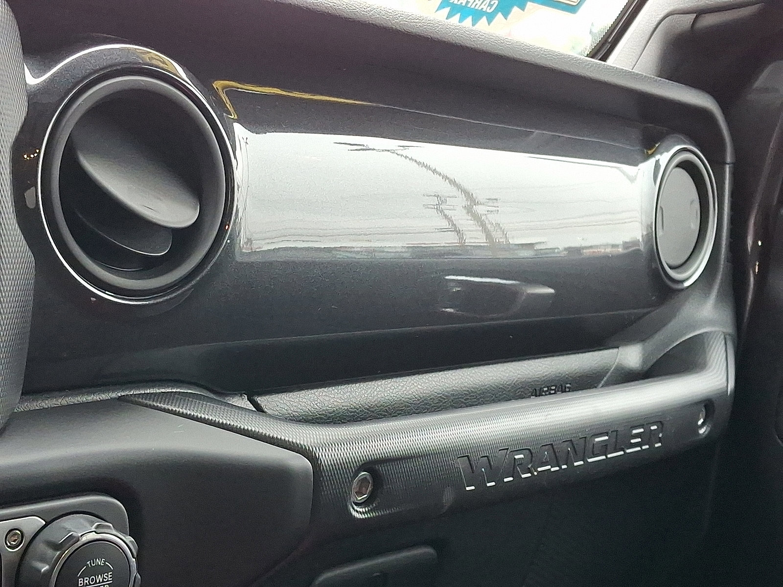 Used 2020 Jeep Wrangler Unlimited Sport image 26