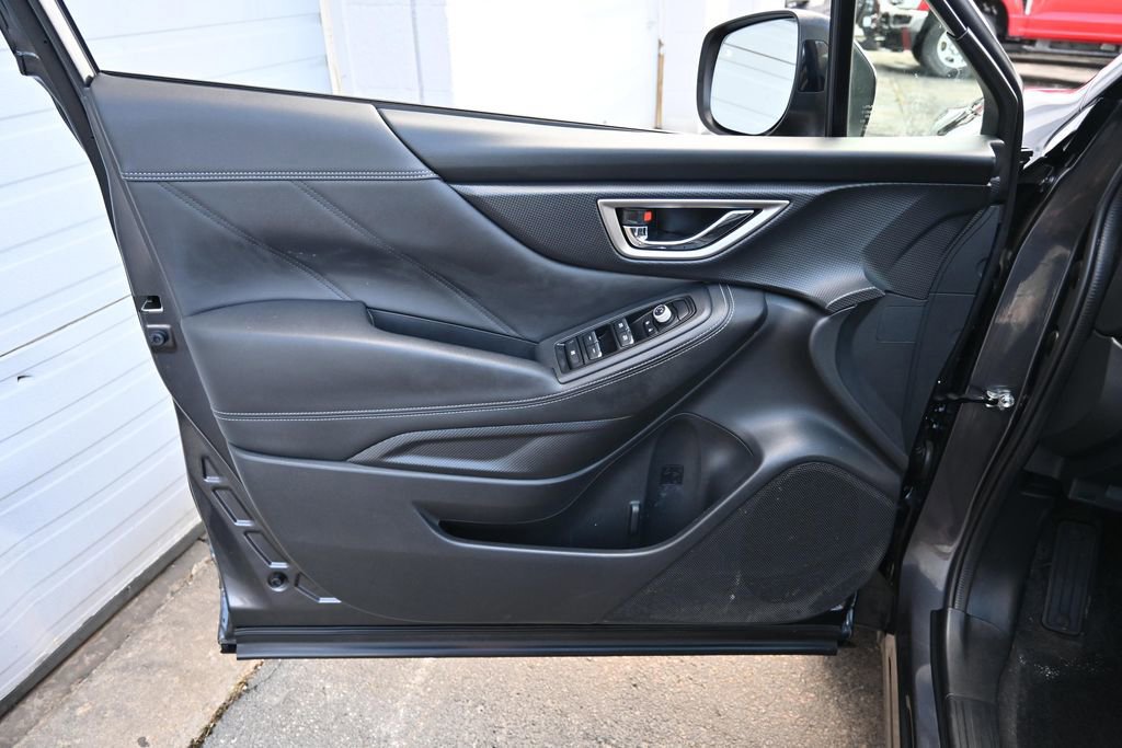 Used 2019 Subaru Forester Limited w/ Popular Package #3 image 21