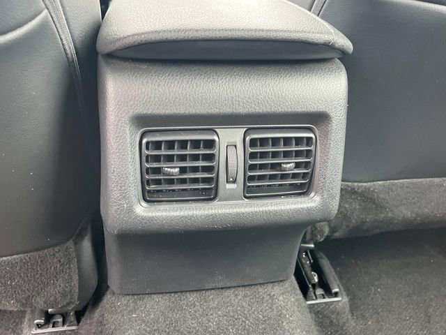 Used 2023 Toyota Camry XSE image 16