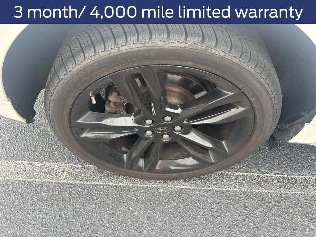 Certified 2019 Ford Edge ST w/ Equipment Group 401A AWD/4WD image 4