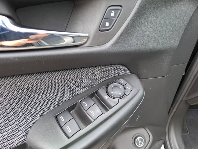 Used 2025 Chevrolet TrailBlazer LT w/ Convenience Package FWD image 12