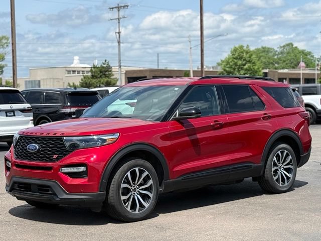 Certified 2020 Ford Explorer ST w/ Premium Technology Package AWD/4WD image 36