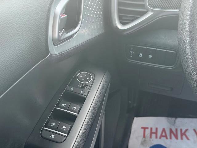 Used 2024 Kia Soul LX w/ Option Group 015 image 18