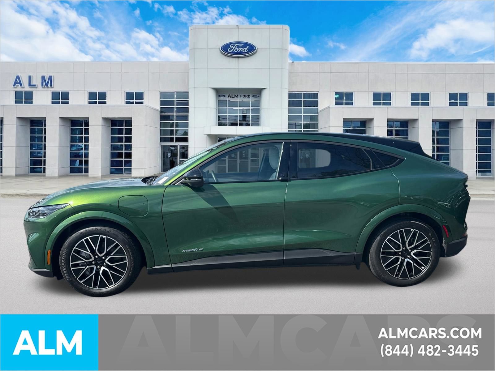 Certified 2025 Ford Mustang Mach-E Premium image 9