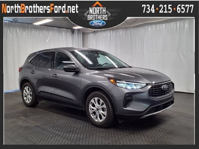 Certified 2024 Ford Escape Active FWD image 1