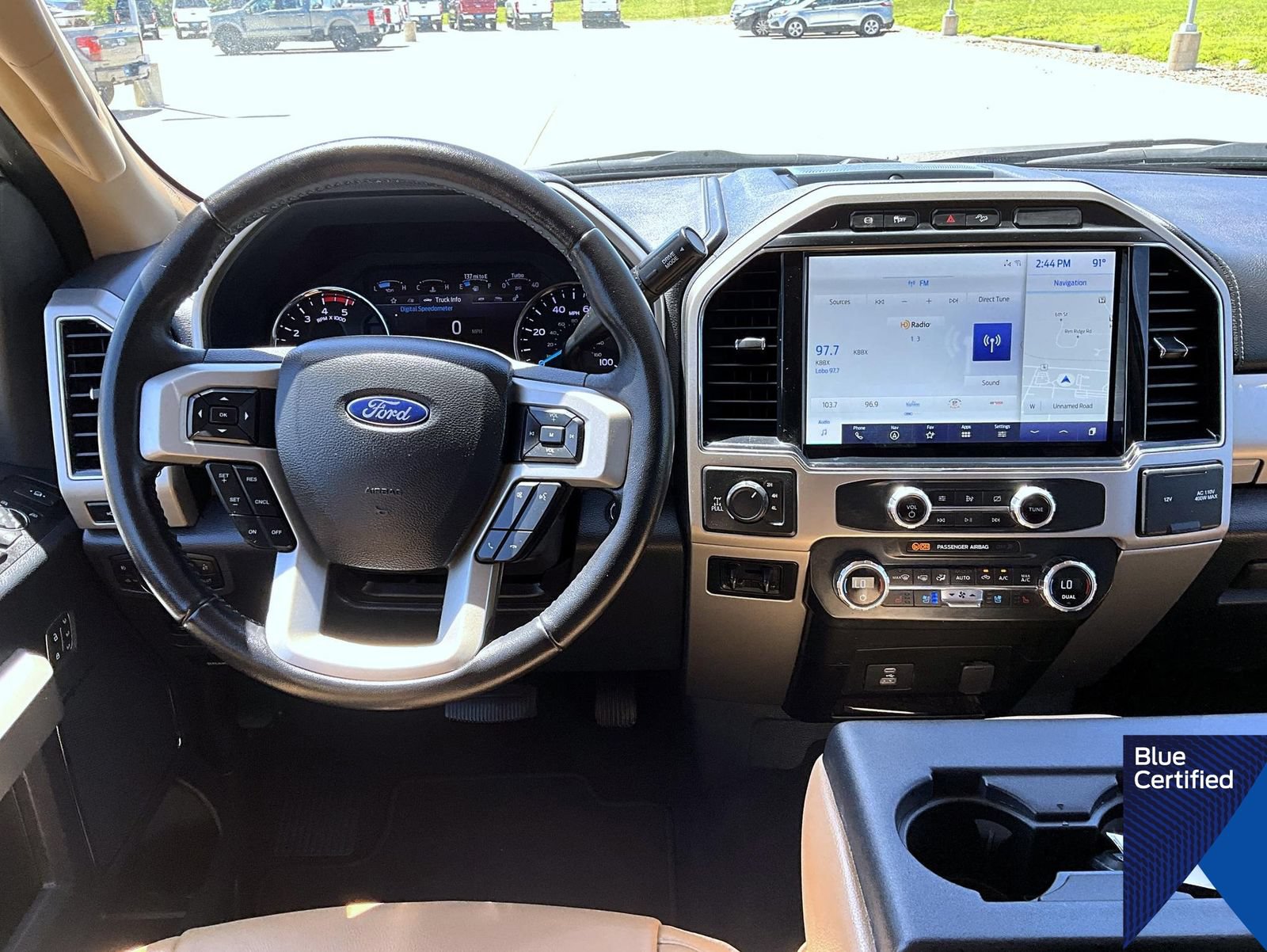 Certified 2022 Ford F350 Lariat w/ Lariat Ultimate Package AWD/4WD image 12