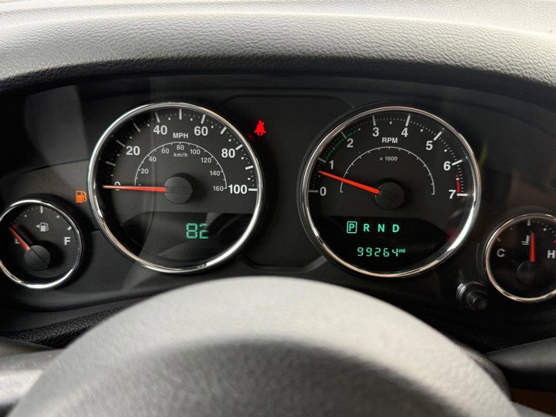 Used 2018 Jeep Wrangler Unlimited Rubicon w/ Dual Top Group AWD/4WD image 22