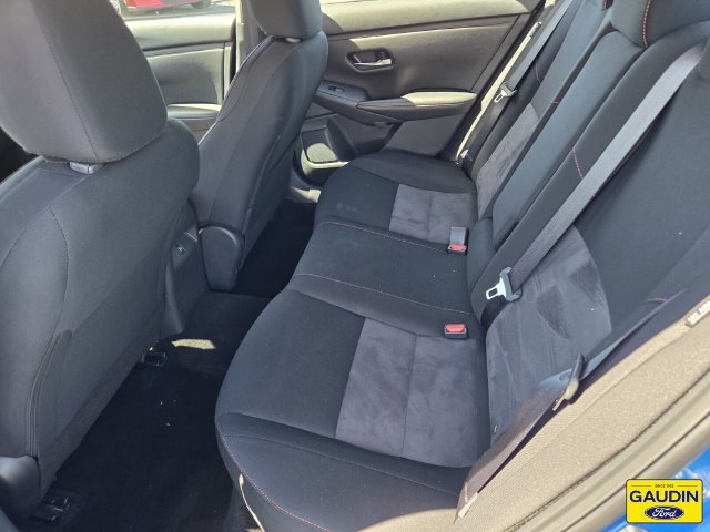Used 2025 Nissan Sentra SR FWD image 12