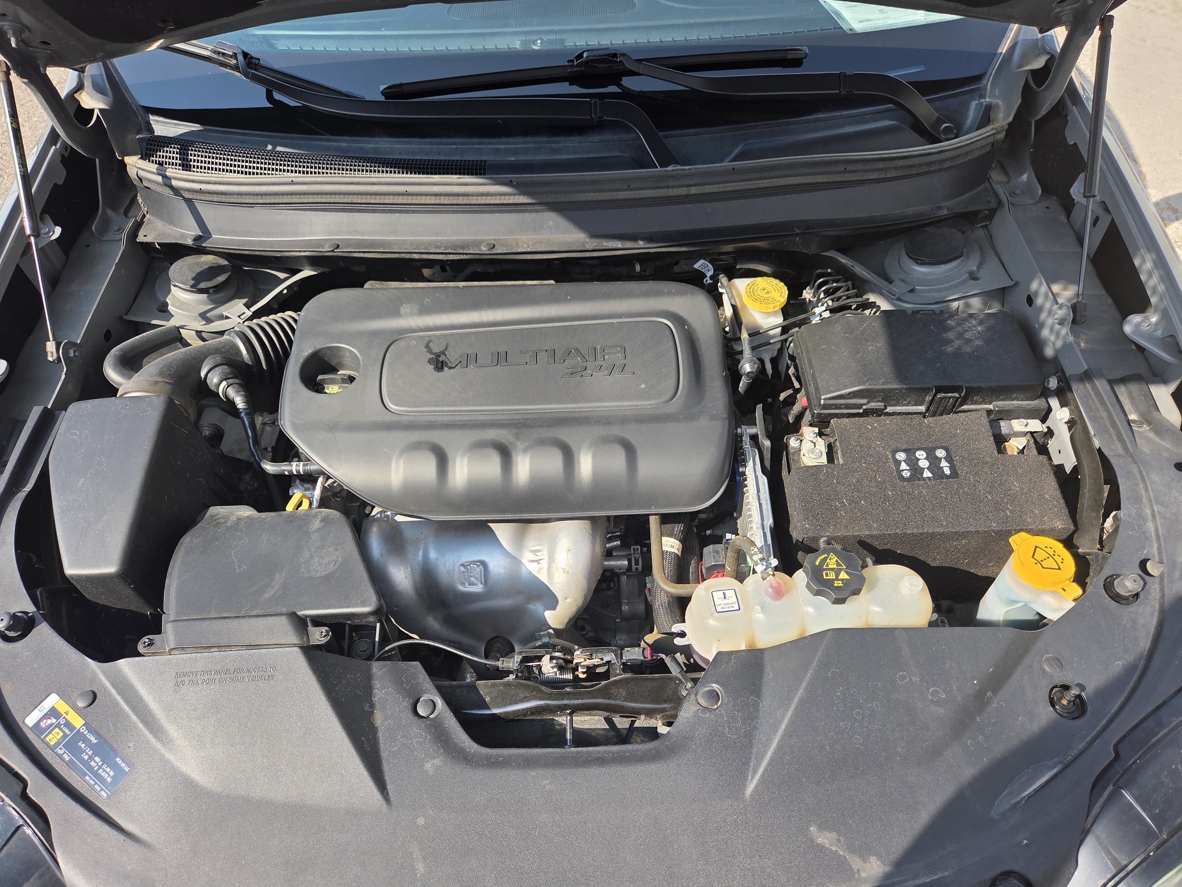 Used 2023 Jeep Cherokee Altitude Lux AWD/4WD image 9
